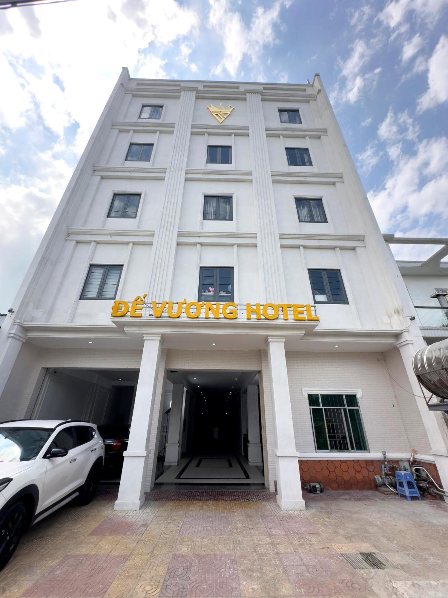 Khach San De Vuong Hotel Cao Lanh Luaran gambar
